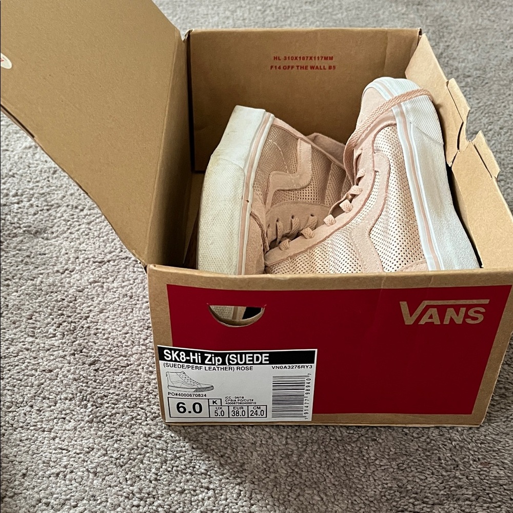 Vans SK8-Hi Zip Suede Sneakers in Light Pink